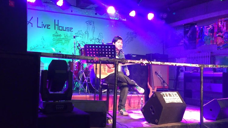  - 音乐人牛佳Bossanova风格原创歌曲Romantic （现场版）