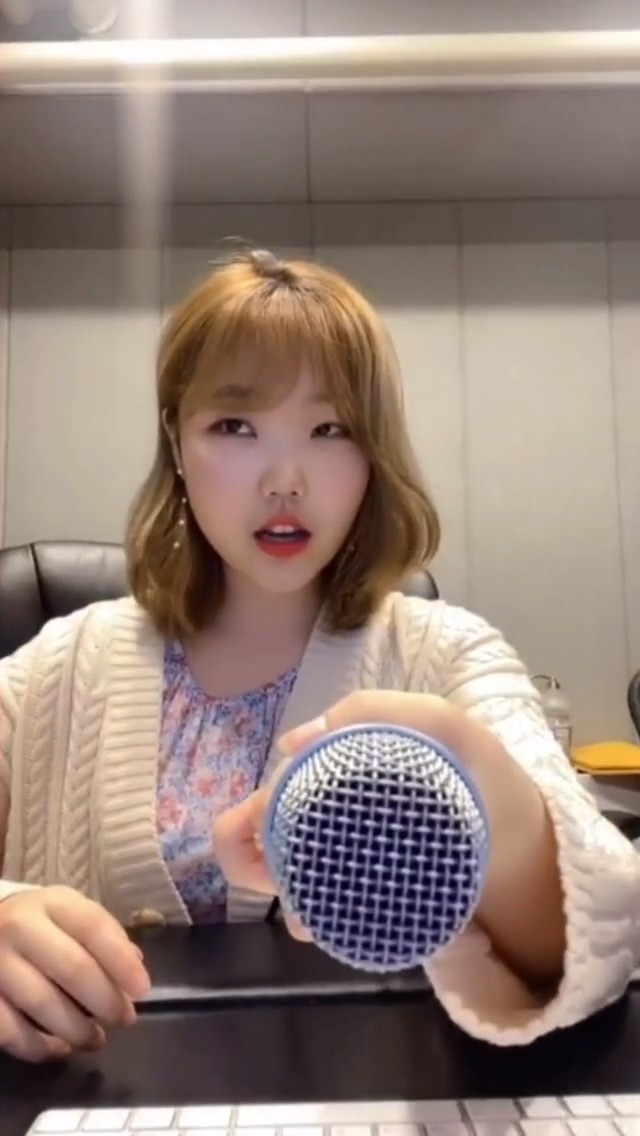 乐童音乐家 李秀贤 -《into the unknown 》