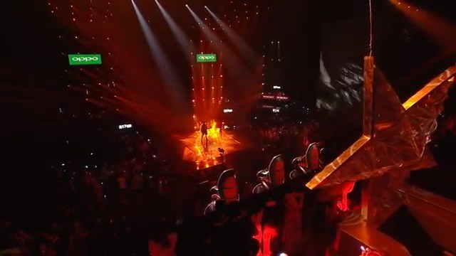  - 周兴才让《假行僧》藏语说唱惊艳