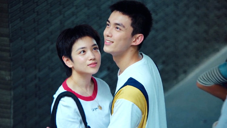  - 路小北、楚歌眼神对视，用《青柠》打开《穿越火线》