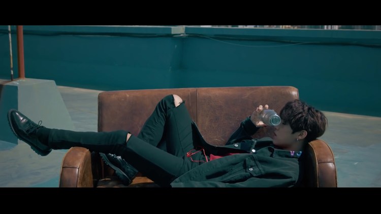  - AB6IX成员朴佑镇个人宣传视频