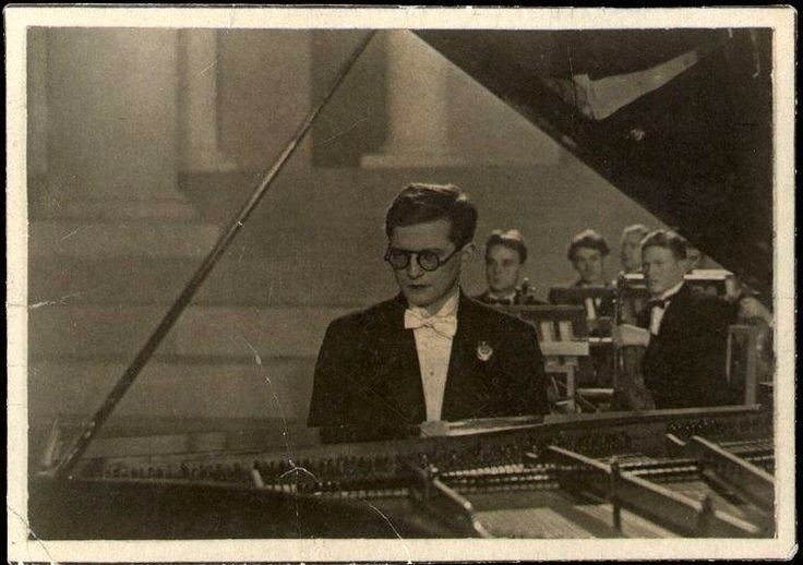  - 肖斯塔科维奇：第一号钢琴协奏曲 第一乐章