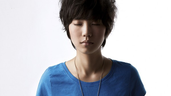 李霄云:不正常的主流歌手正常的独立音乐人