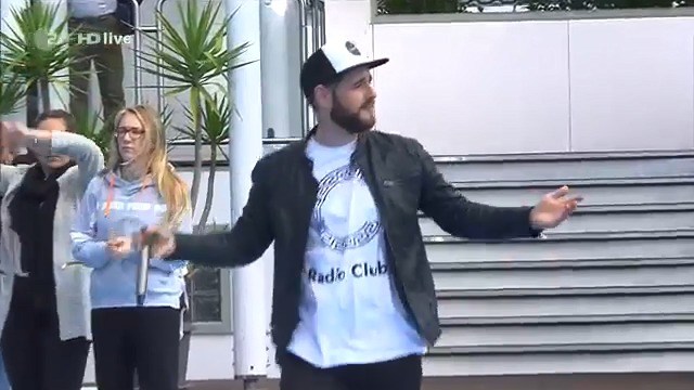 - 给夏日带来一丝清凉的电音神曲~ItaloBrothers《Summer Air 》现场版!