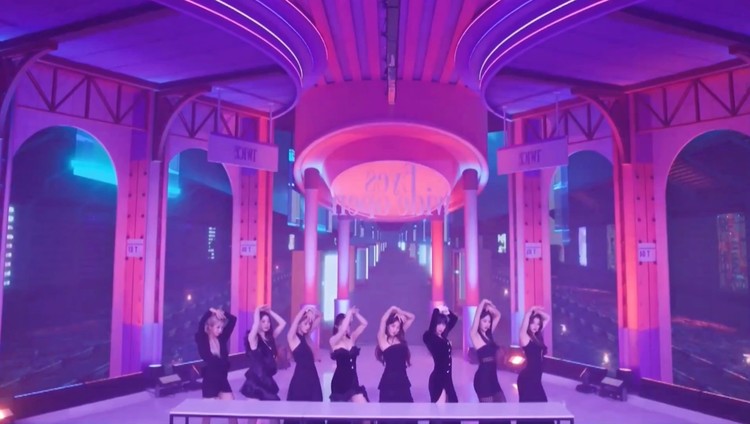 twice《behind the mask i cant stop me》特别版舞台