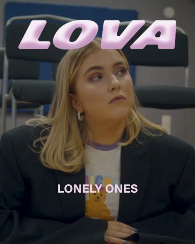  - Lonely Ones 背后的故事