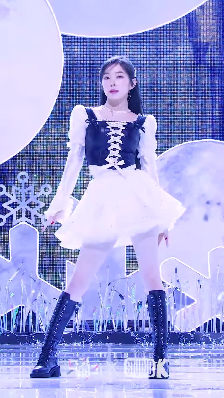 red velvet irene裴珠泫《feel my rhythm》直拍 220325 音乐银行