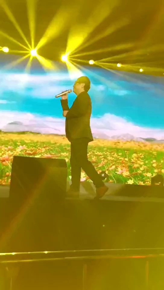  - 《等你在西藏》人间天堂，美丽西藏，是人们向往神圣的地方，歌曲创作的背后是一个终究的守候，一个美丽的约定！