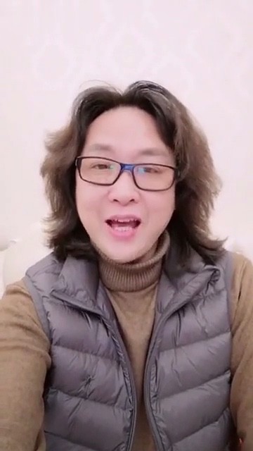 - 谢军《山谷里的思念》歌声质朴歌词感人