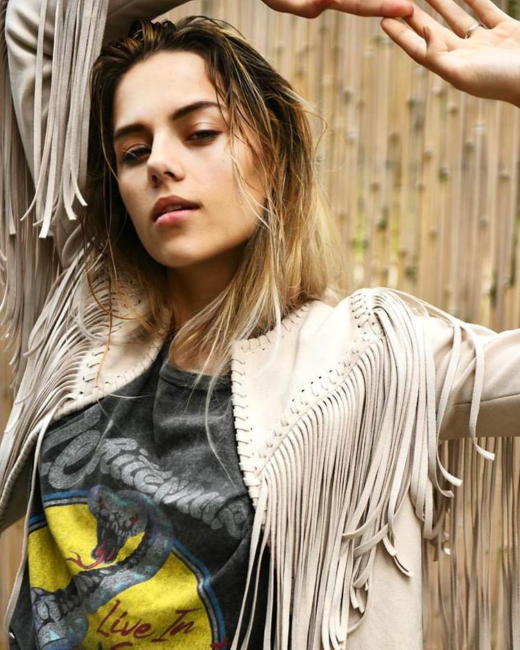 现在已经不流行从youtube上出道了beatrich被发掘的经