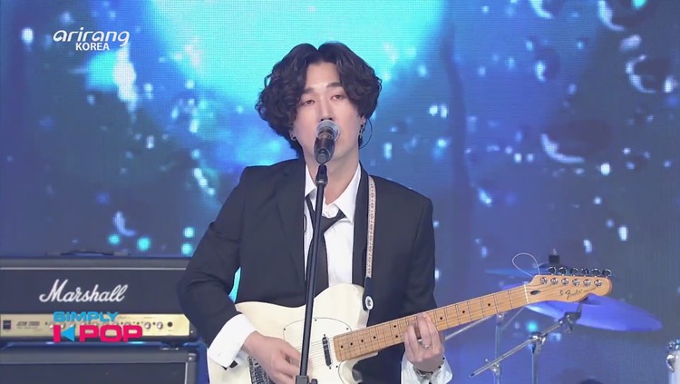 - 【APRIL 2ND】The Romantic Tavern,Simply K Pop 舞台(201009)