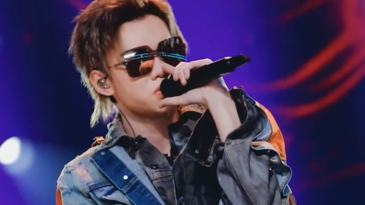  - 00后的音乐是什么样的？来听听刘思鉴的现场