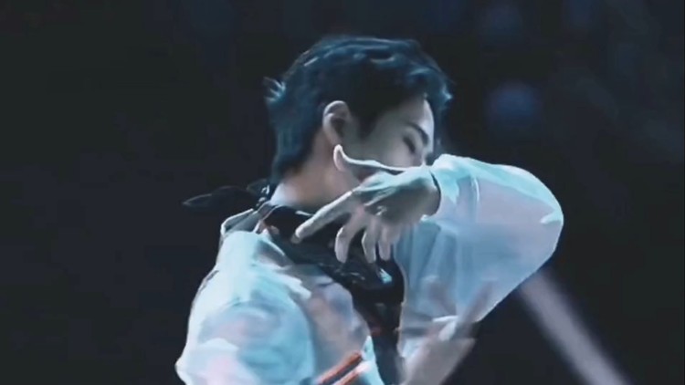 王一博混剪《四季予你》 《好运来》舞蹈,卡点节奏超赞