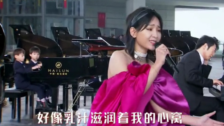  - 震撼！港珠澳大桥旁70架钢琴奏响《我爱你，中国》，周笔畅携手郎朗共同唱响对祖国的爱~向祖国深情表白