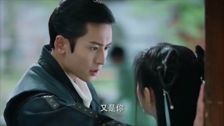 如意芳霏:散发回眸杀绝美子