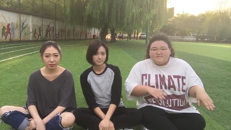  - 1022女声翻唱《十分钟的恋爱》