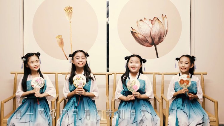  - 闺蜜组合《绿茶》MV