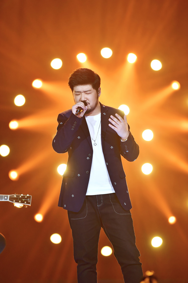 张靓颖钦点的苏立生贵在真实