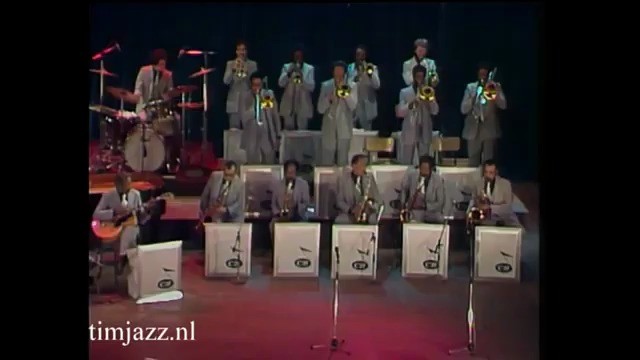 - Count Basie and his Orchestra - Jumpin' At The Woodside