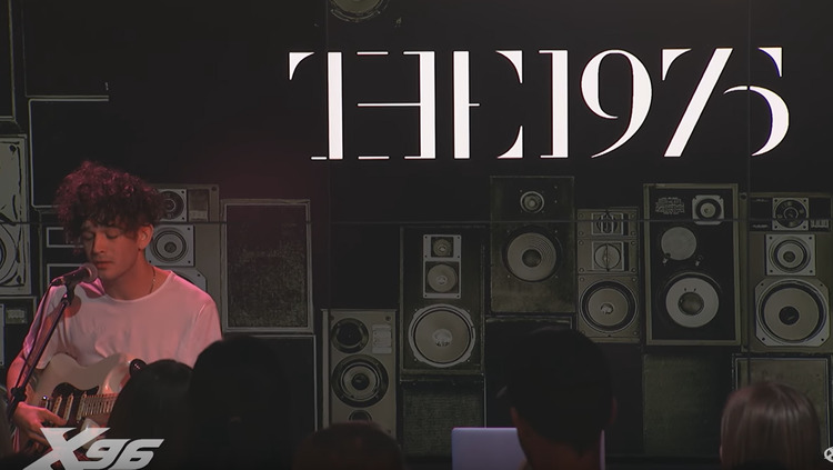 超爱the1975的现场