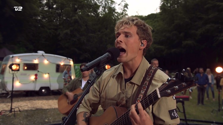 丹麦小污王christopher最新表演《ghost》