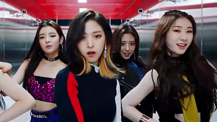 醒不来的梦你是我寻觅不到的风哭不完的红