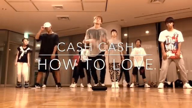 - 帅爆了!动感街舞配上手指舞神曲<How To Love>,快点开来看!