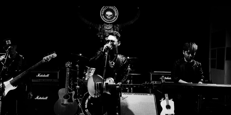  - 风夏乐团《废墟里的微笑》摇滚现场