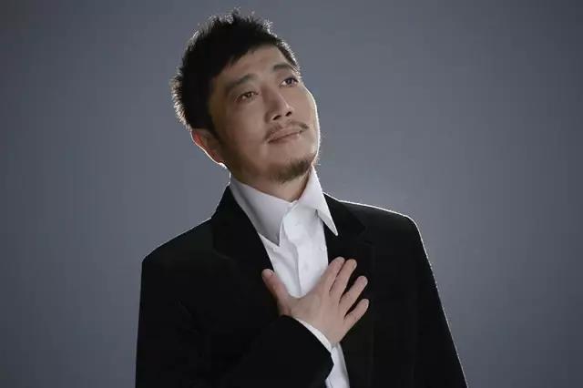 小虫擅于让歌手咸鱼翻身的音乐制作人