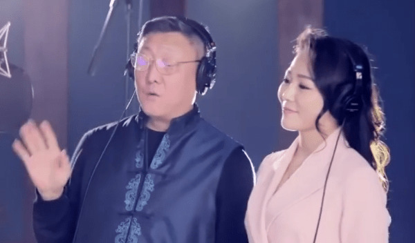  - 韩磊刘桐演唱《唱给你听》