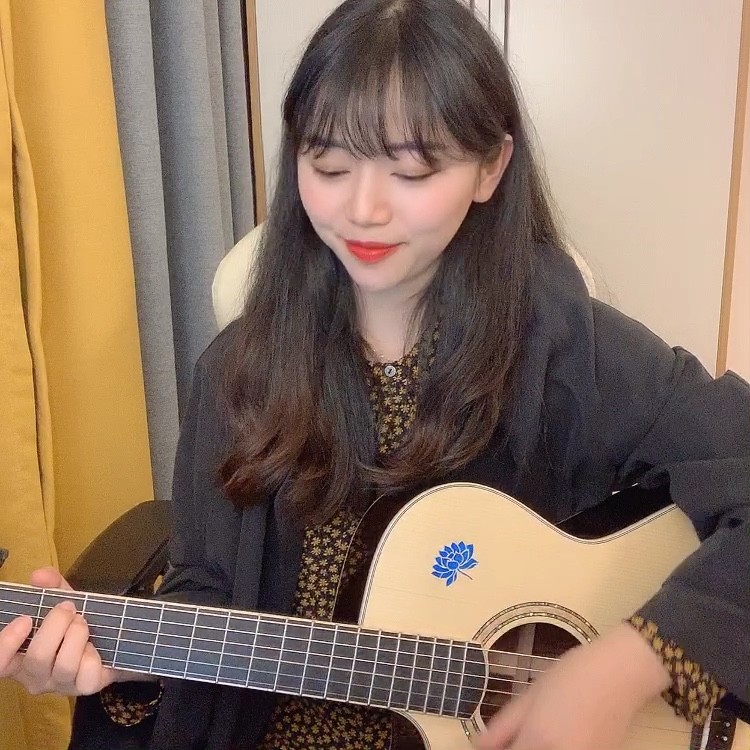  - 吉他弹唱《春风十里》