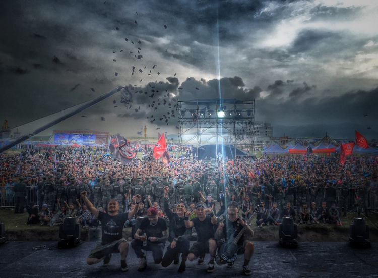 ak乐队换取自由的唯一方式