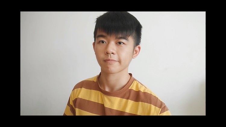 - 园游会(cover周杰伦)鸡蛋糕和你嘴角果酱我都想要尝