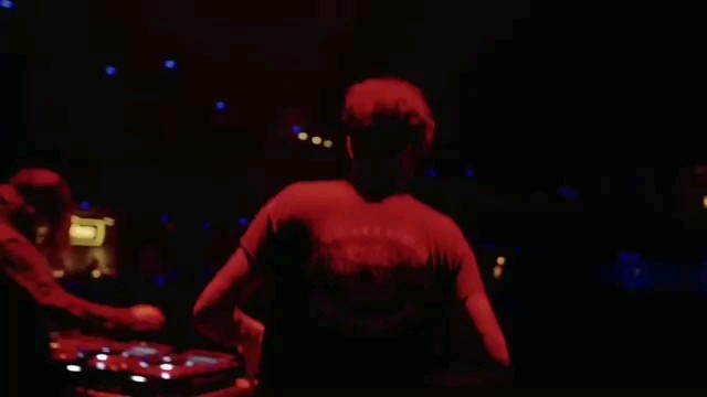  - TYNAN演出视频