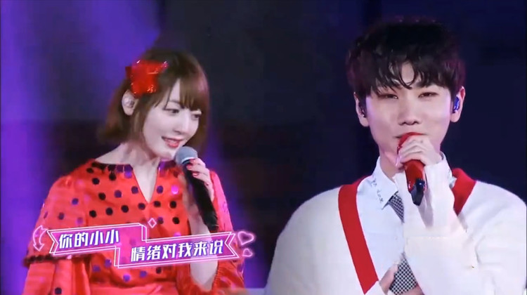 花泽香菜和汪苏泷合唱《有点甜》,甜上加甜,耳朵都要听怀孕了!