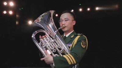 《强军战歌》次中音号声部 示范演奏与技巧