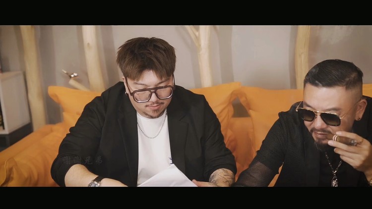  - 一声兄弟比天高-包鹤闻/胖客