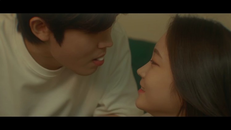 - 【JUNG DONG WON】MV:No More Heartbreaks