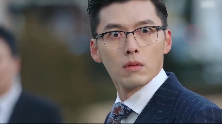  - 《海德哲尔基与我》一个拥有直男和暖男双重人格的酒窝欧巴~