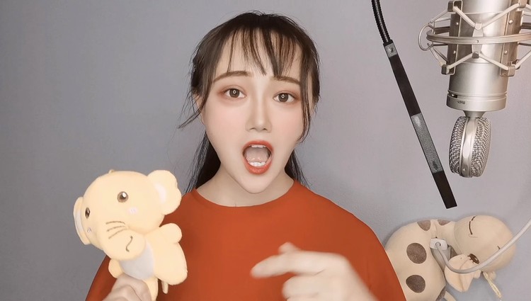 画画的baby奔驰的小野马和带刺的玫瑰 上传者:沐雪琪 2594 2020-08-31