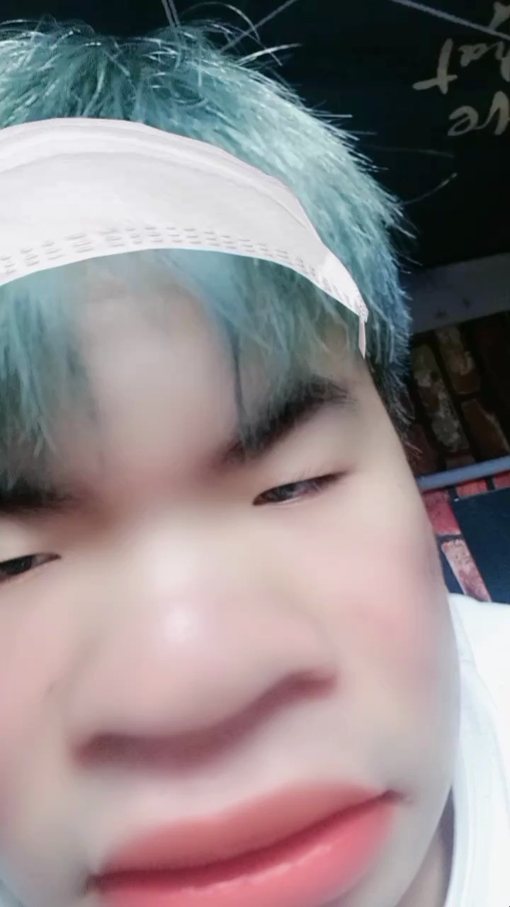  - 来捉一只小蓝毛儿