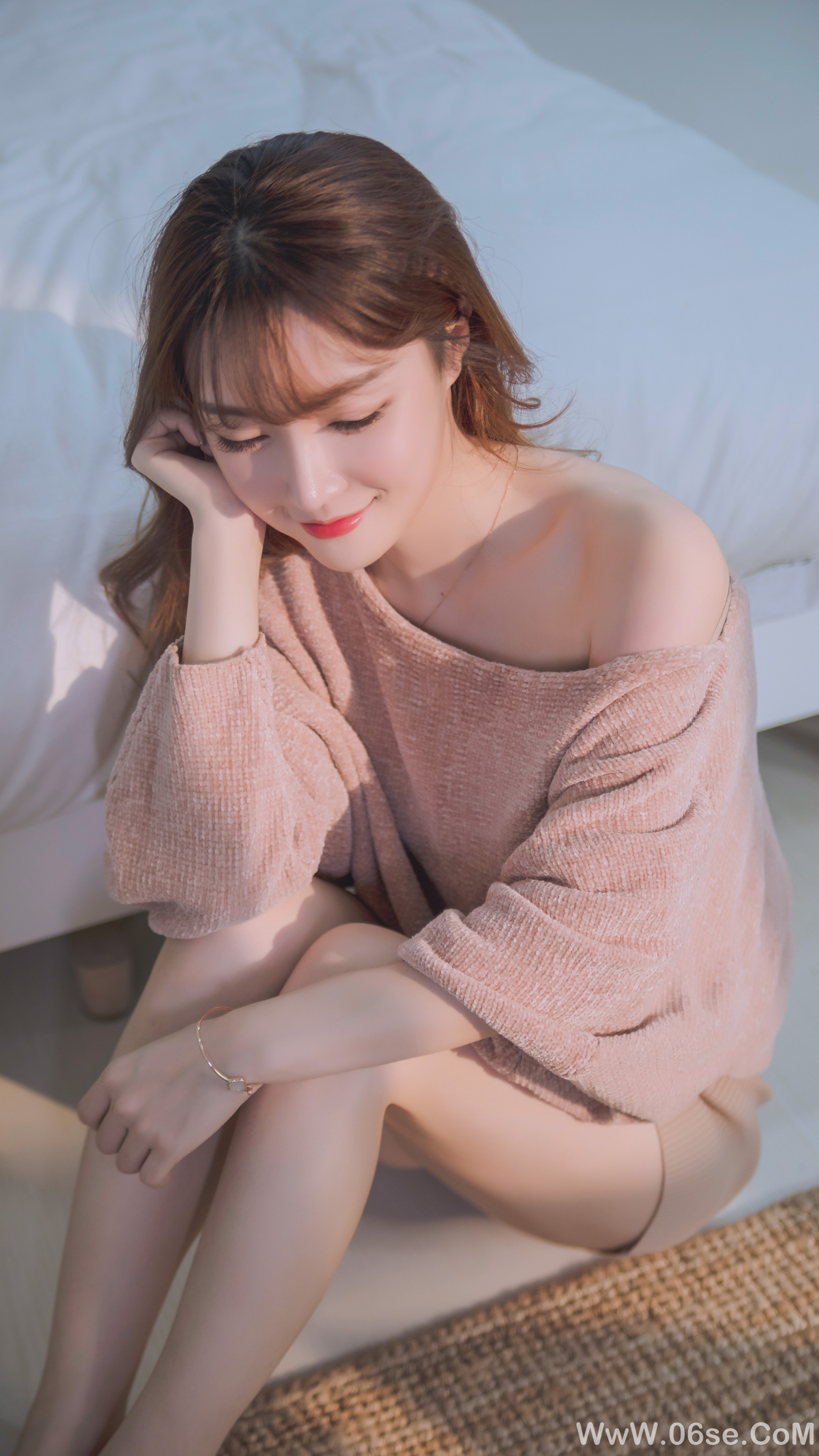 图片[21]-清纯美图丨ins青春动人美女-六色网