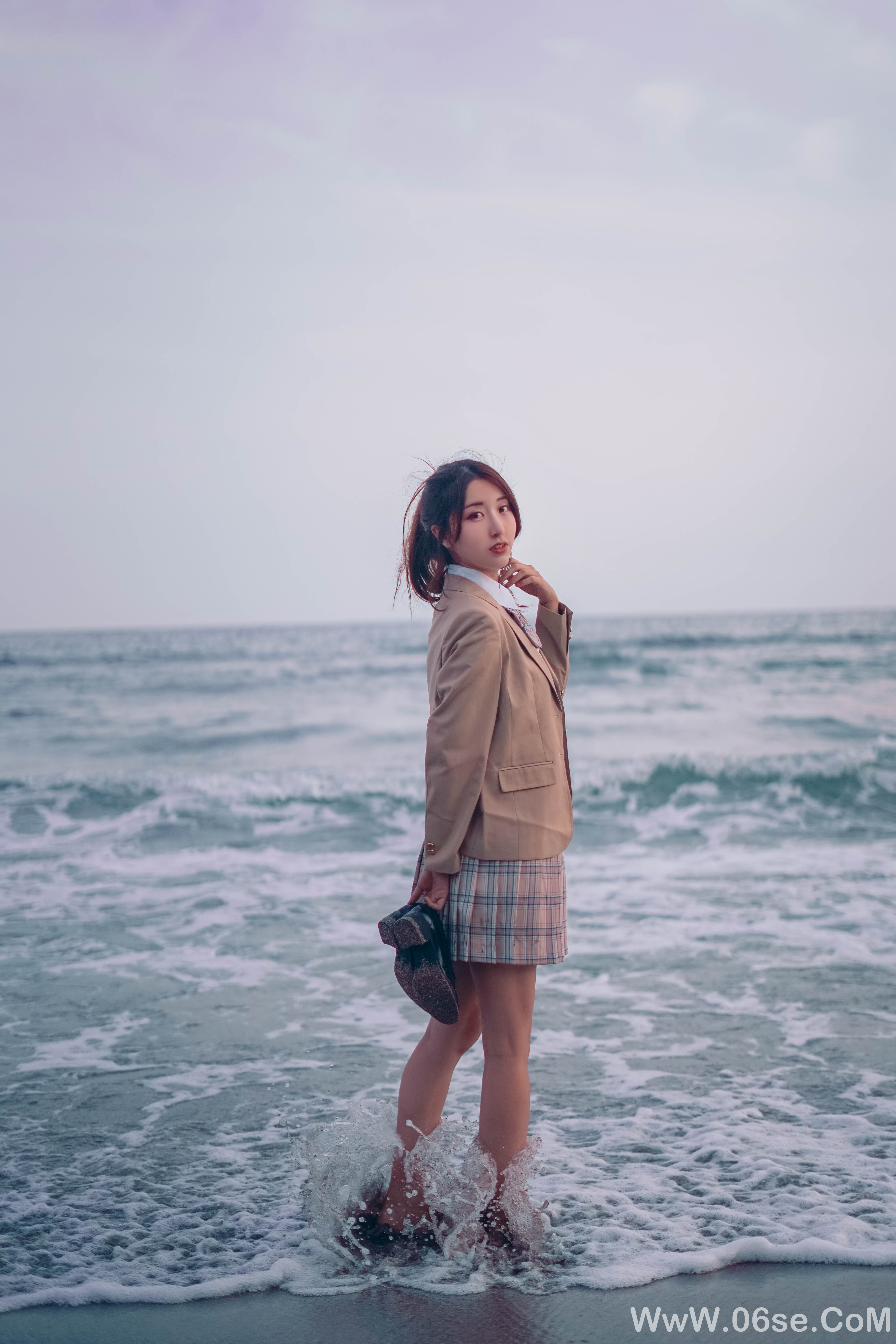 图片[19]-清纯美女丨短裙制服美女-六色网