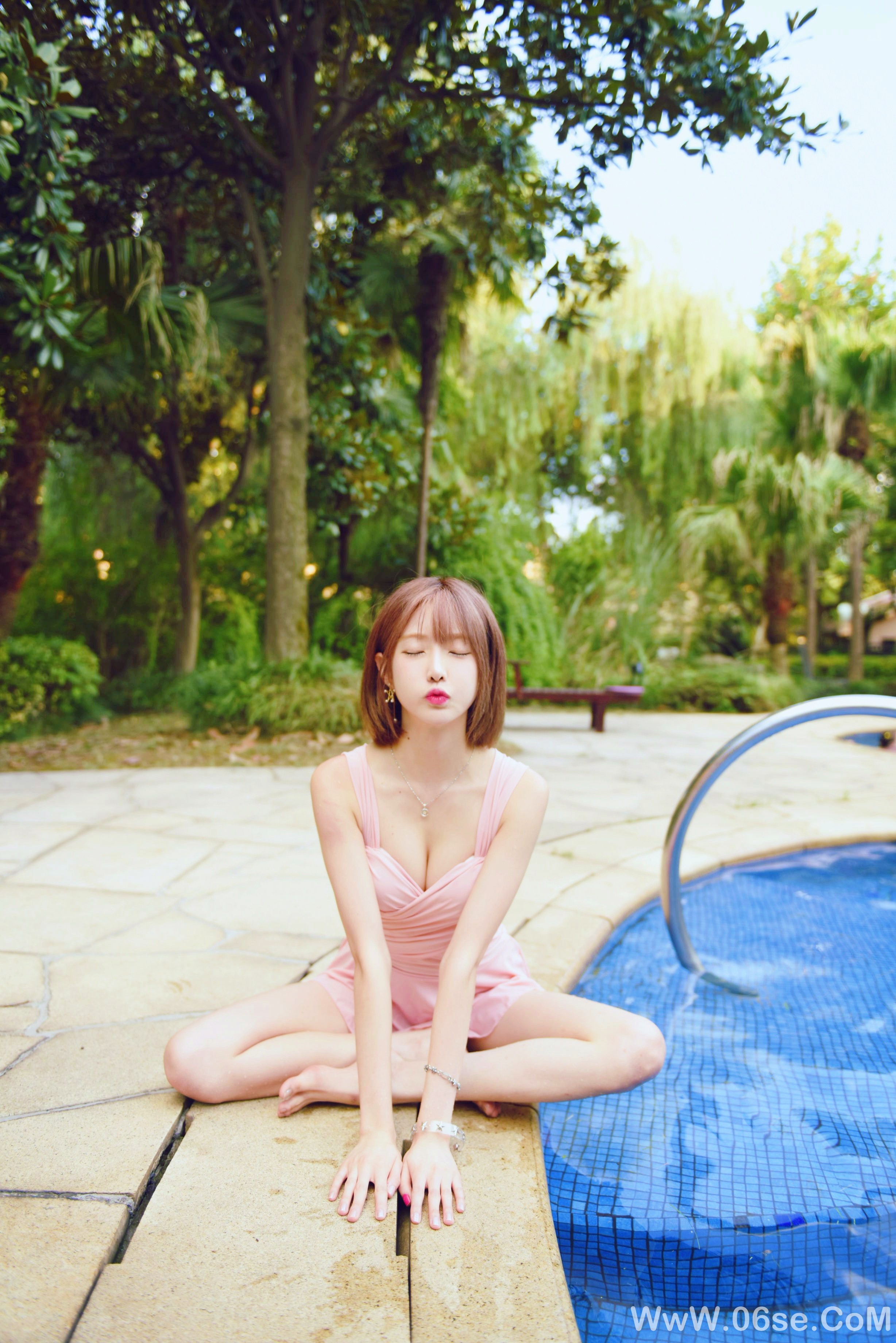 图片[9]-身材美女丨唯美泳装 太养眼了！-六色网