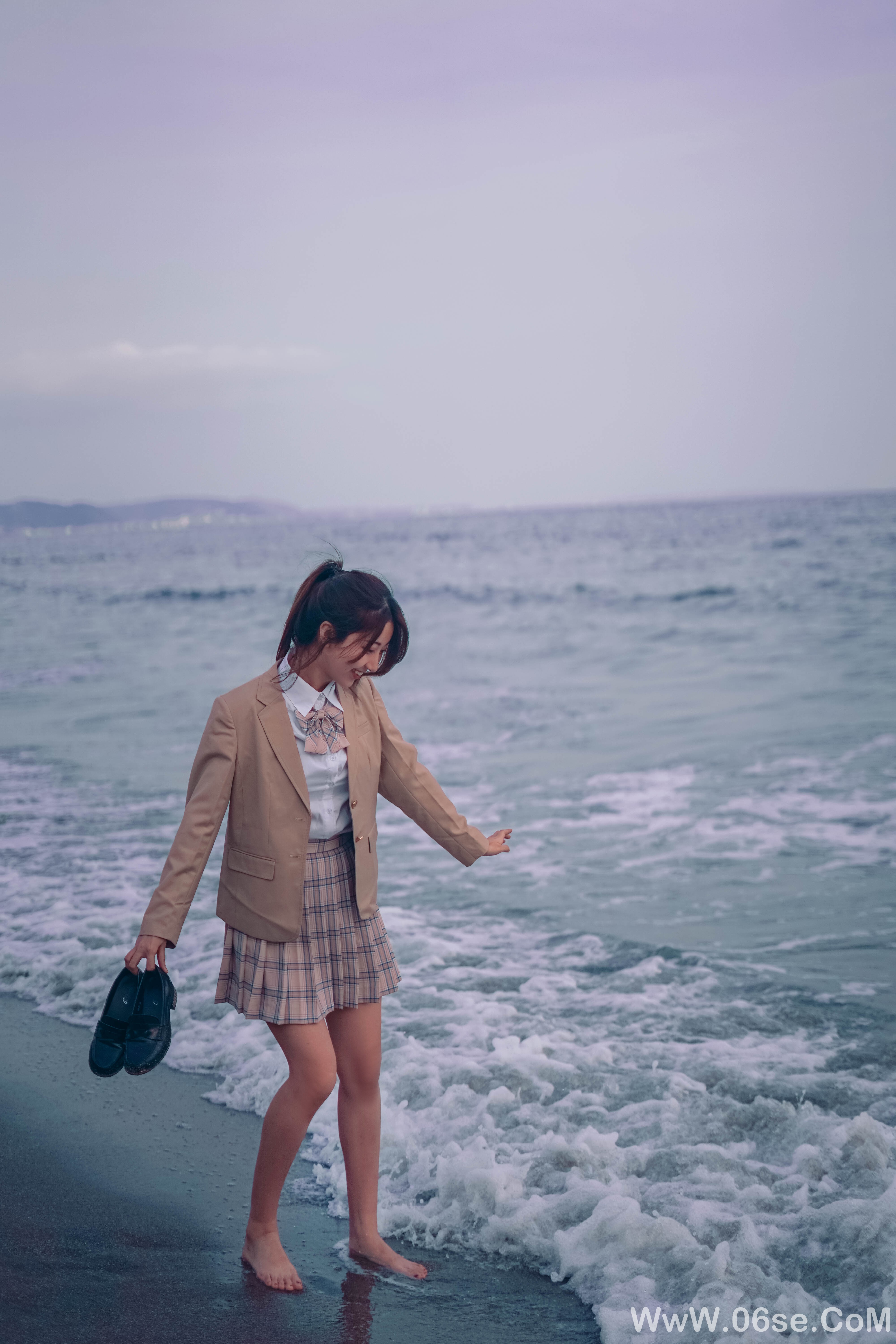 图片[16]-清纯美女丨短裙制服美女-六色网