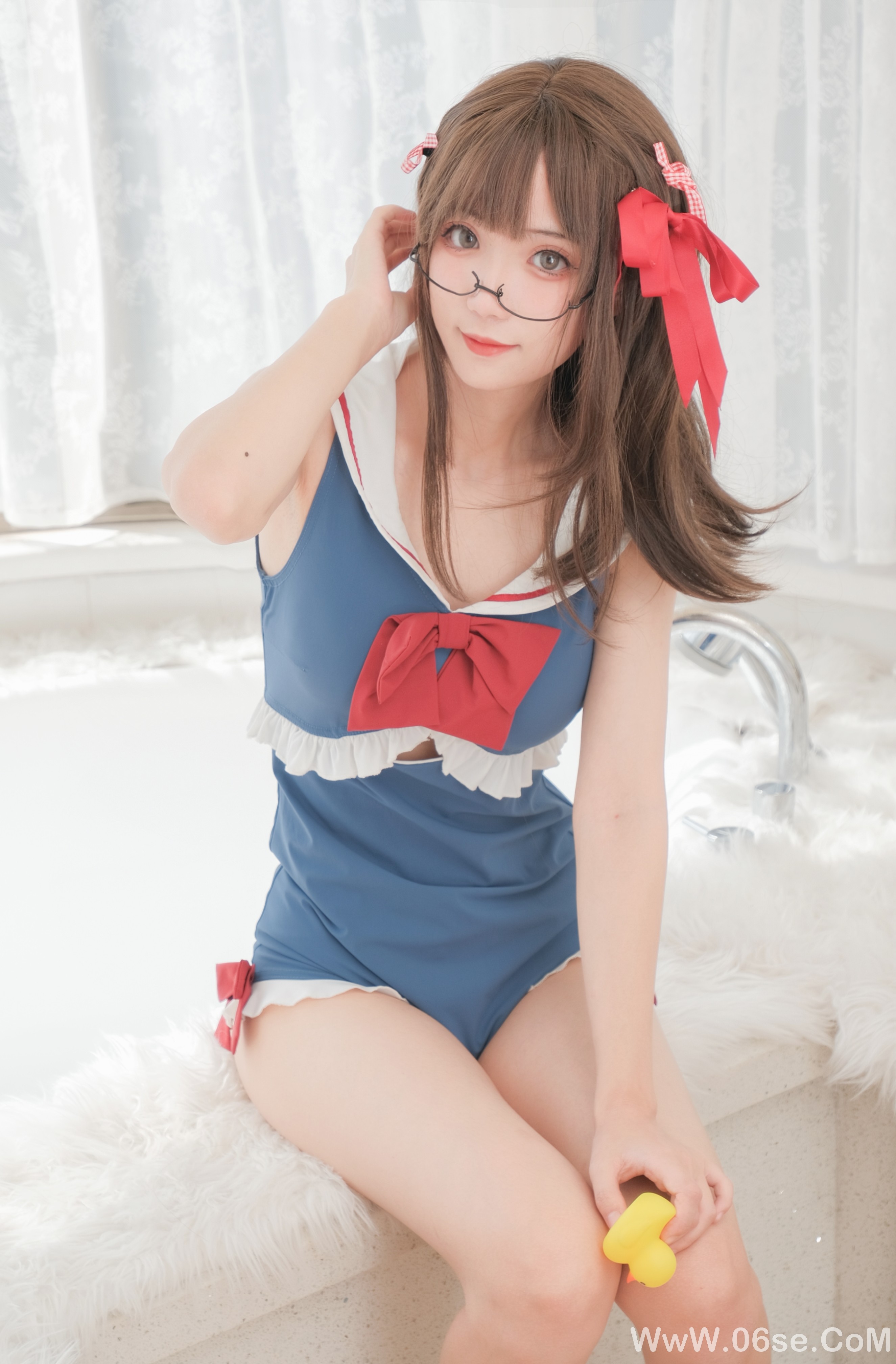 图片[2]-元气美图丨小姐姐的白雪姬泳装-六色网
