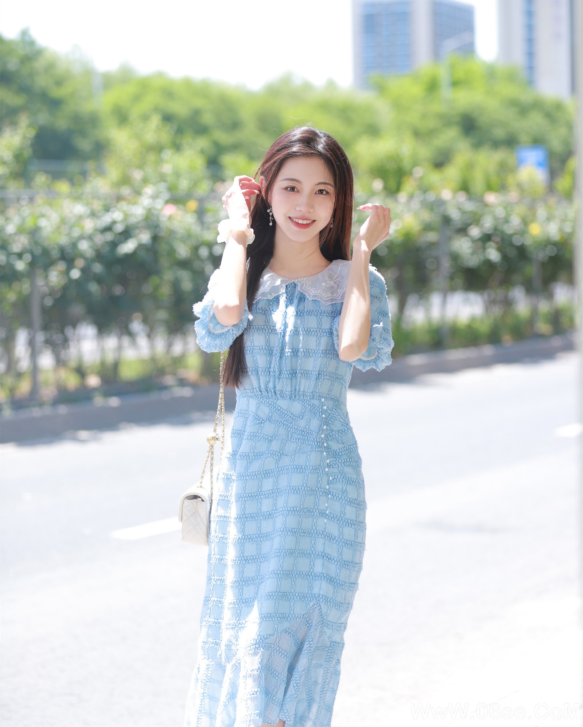 图片[11]-气质美女丨让人心动的微笑美女-六色网