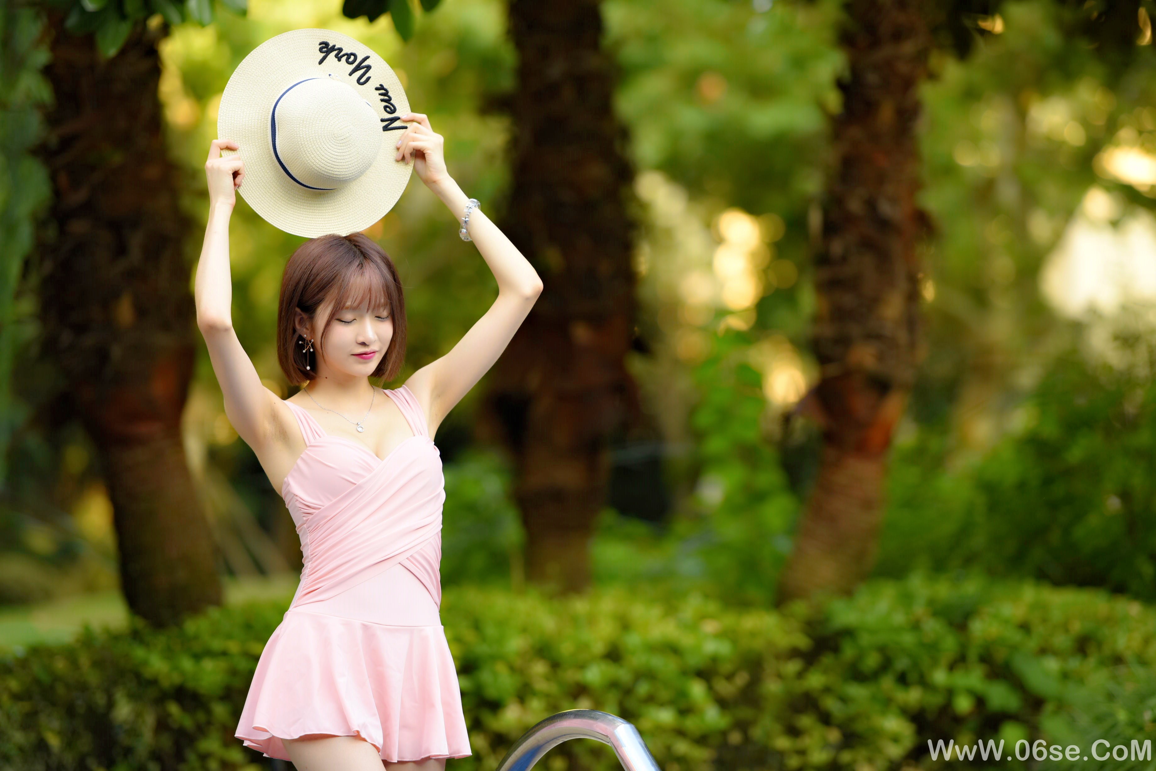 图片[20]-身材美女丨唯美泳装 太养眼了！-六色网