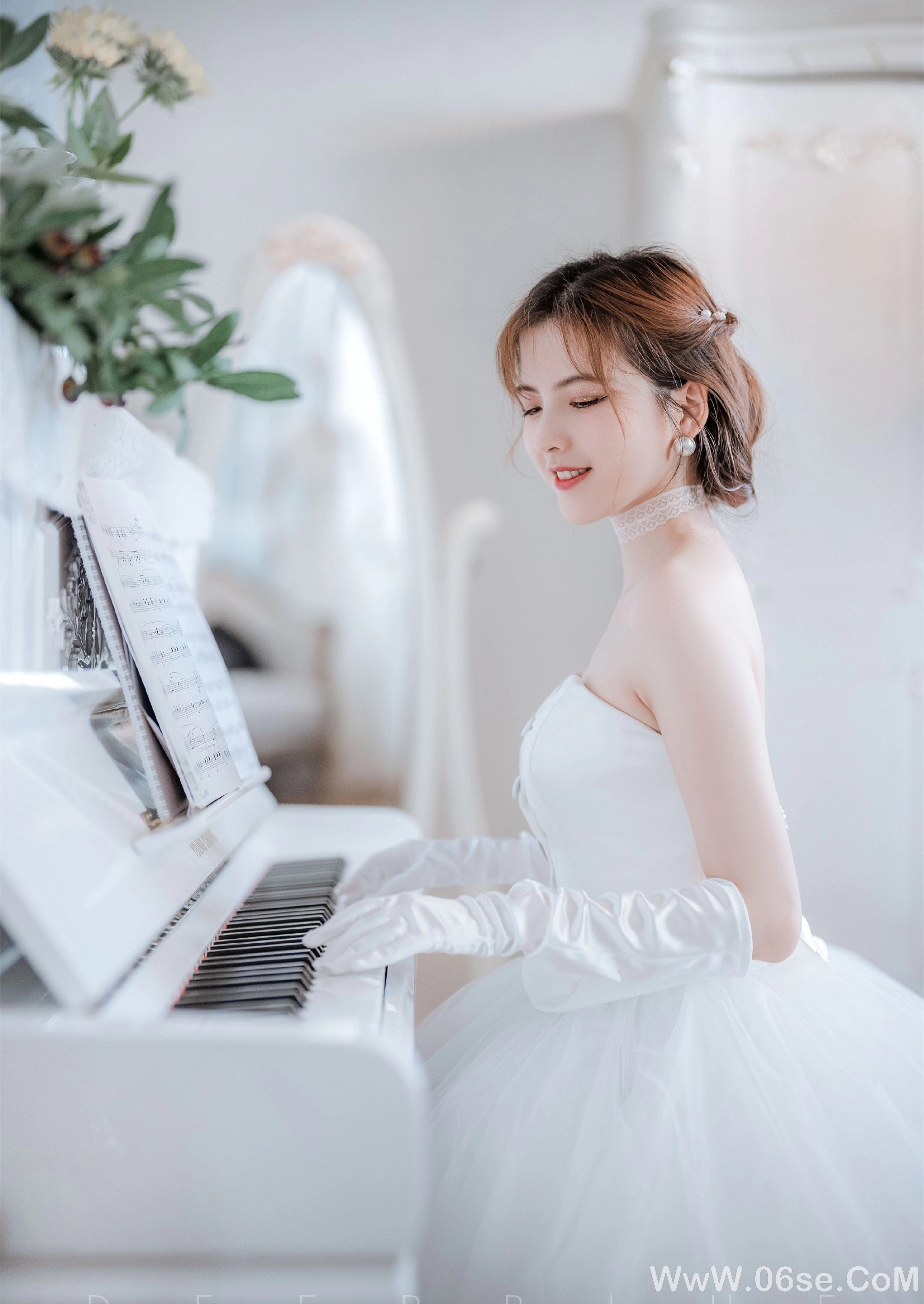 清纯美女丨清新素雅的美女-六色网