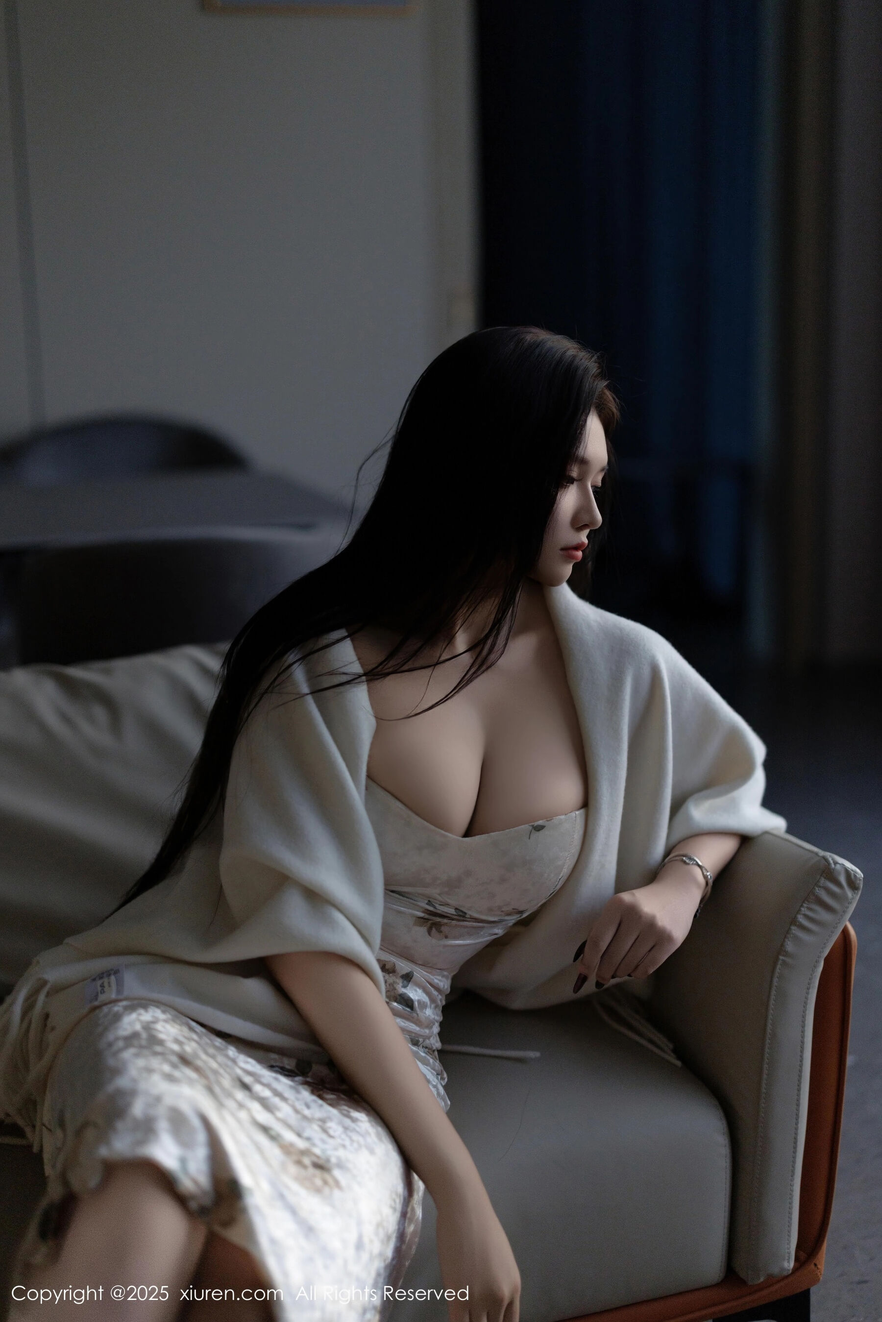 图片[2]-[Xiuren秀人网] 2025.02.18 NO.9899 娜比[82P]-六色网